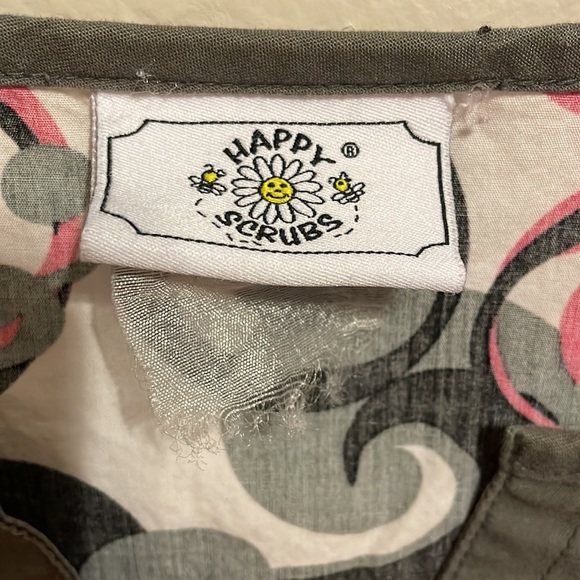 Scrub top - Picture 3 of 5